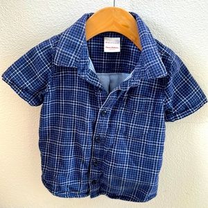 Hanna Andersson boys blue button up tee. Size 18-24 months.